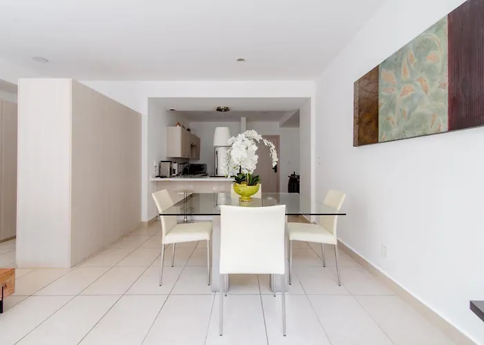Apartamento J604 - 1br - 1bth *